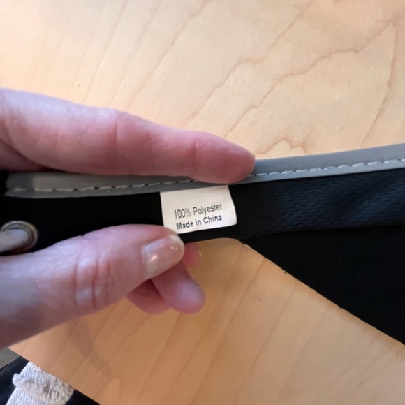 Set of Two Visors - Picture 5 of 5